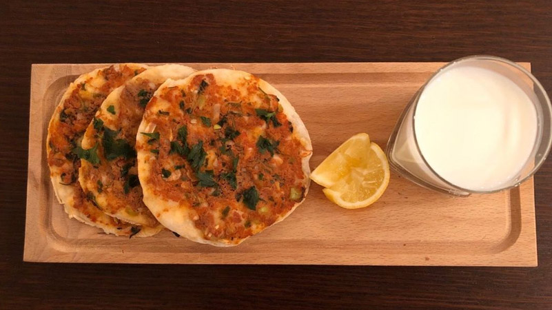 Lahmacun Tarifi
